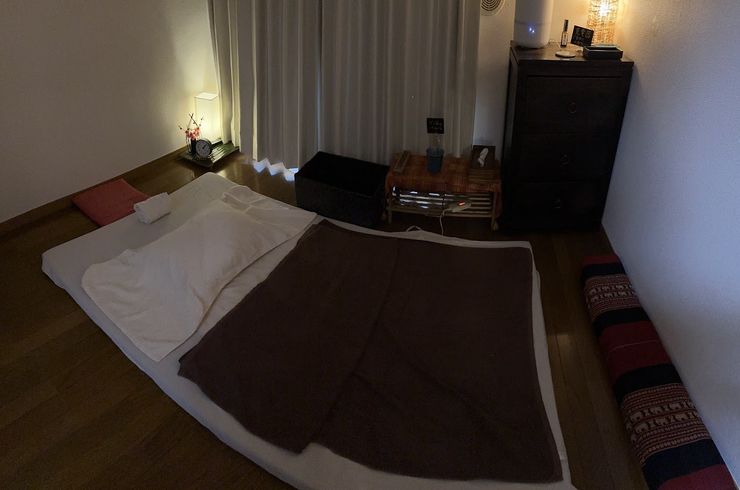 オイルマッサージ